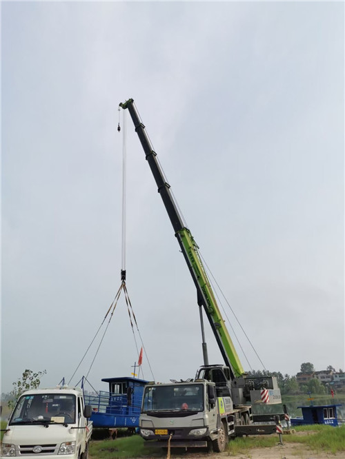 商河县桥梁建设吊装案例